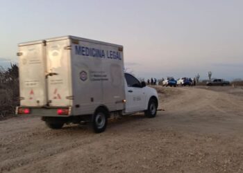 Encontraron gateando a una bebé que su madre había sido asesinada