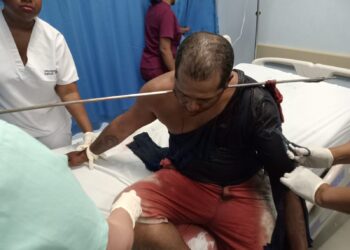 Pescador atravesó con un arpón a un pirata