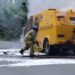 Un blindaje de transporte de valores se incendió