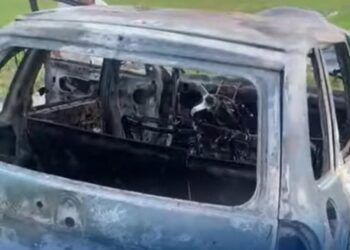 Policía fue secuestrado y su carro incinerado