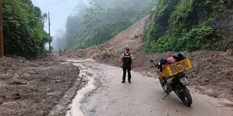 Gobierno declara estado de emergencia a El Oro y otras siete provincias por época invernal