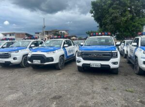 Gobierno entregó nuevos patrulleros a la Policía Nacional