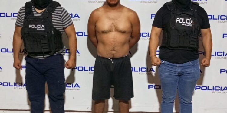 Detenido acusado de extorsionar que exigía 20.000 dólares a un comerciante