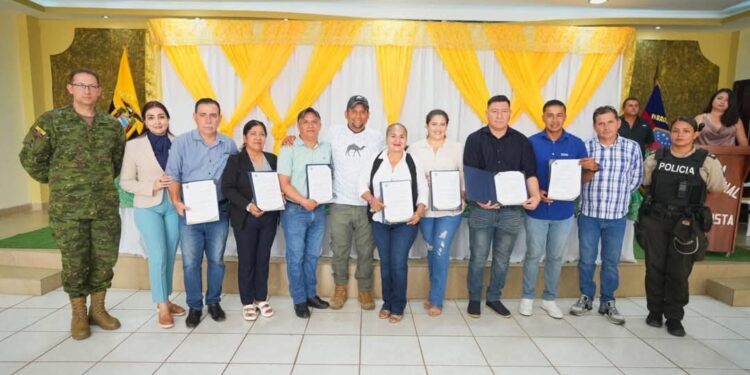 Municipalidad de Santa Rosa refuerza proyectos sociales