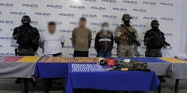 Dos detenidos con 6.468 dosis de sustancias ilícitas