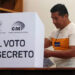 Antes del sufragio, el votante será advertido que no puede usar el celular