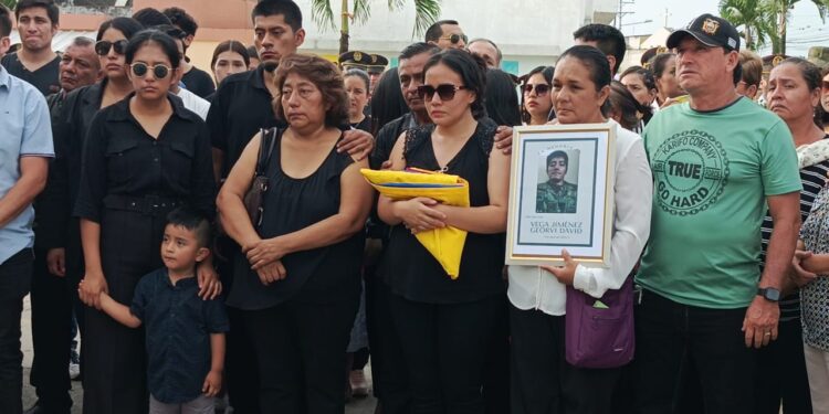 En Santa Rosa despidieron al militar Georvi Vega