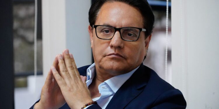 Glas, Serrano y Aleaga son notificados por el asesinato de Villavicencio