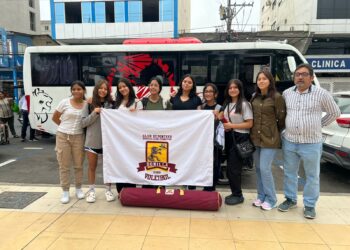 Equipo de Voleibol Femenino Sub 15 del Club Bonilla Viaja a Macas para Torneo Nacional