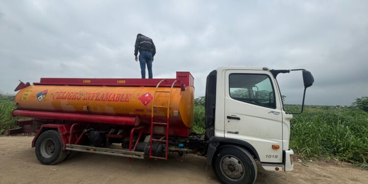 Aprehensión por tráfico ilícito de hidrocarburos en Río Bonito