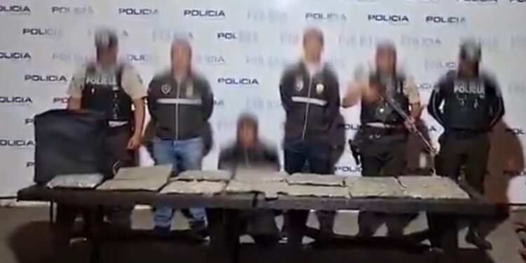 Aprehendido con seis kilos de sustancias ilícitas