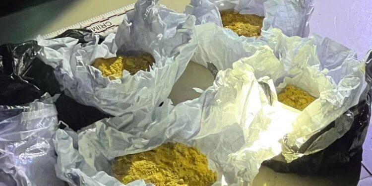 Robaron 2,5 kilos de oro de las bodegas de la Policía Judicial