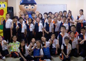 Movilidad Machala realizó una campaña educativa a los niños de Acuarela Escuela de Educación Básica Particular