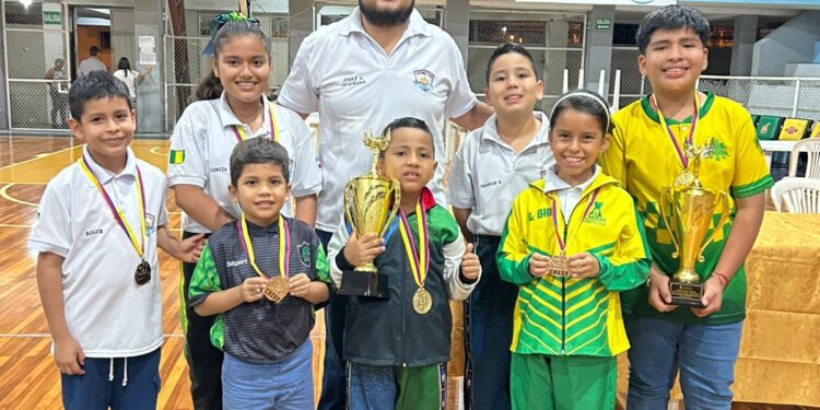 La escuela de ajedrez del GAD Machala brilla en el Primer Torneo Provincial El Oro 2025