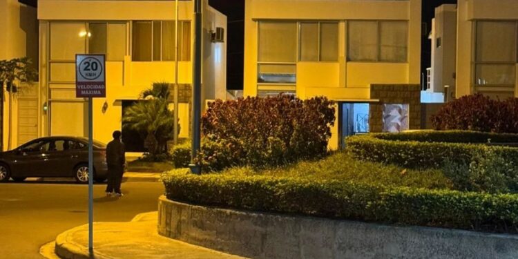 Detenido por el asesinato de su novia de 15 años de edad