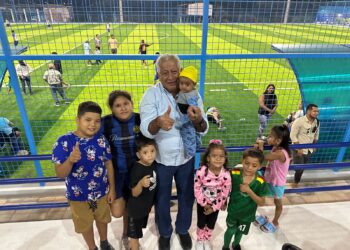 Nuevo Centro Deportivo Social y Cultural en Bajo Alto