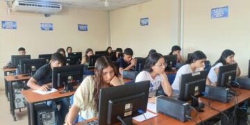 7495 aspirantes rendirán la prueba de admisión en la UTMACH