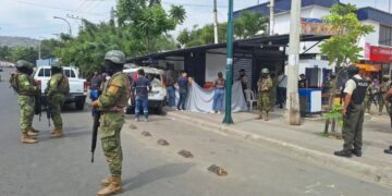 Sicarios asesinan al propietario de una picantería