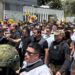 Presidente Noboa lidera movilización hacia la Corte Constitucional