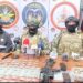 Tres detenidos y decomiso de un fusil enterrado en operativos en Puerto Bolívar