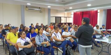 Consultorio Empresarial Gratuito UTMACH Impulsa el Emprendimiento en El Oro