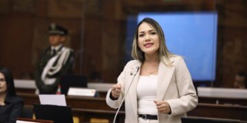 La Asambleísta Katherine Pacheco destaca la prioridad del cáncer infantil en el primer debate del Proyecto de Ley