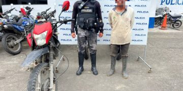 Aprehendido cuando conducía una motocicleta robada hace un año