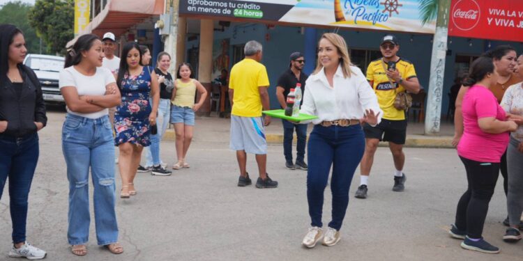 Puerto Jelí celebra el Día Internacional del Turismo y sus 76 años de parroquialización
