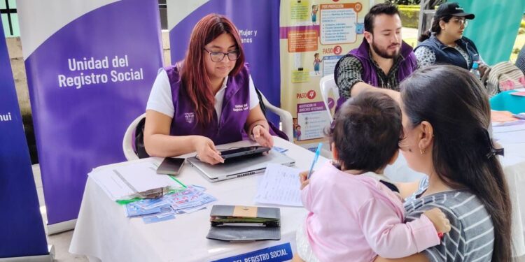 Gobierno de Ecuador inicia pago de Bonos y Pensiones para 55.000 nuevos beneficiarios