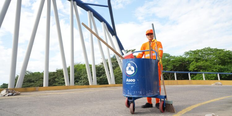 Aseo Machala EP garantiza continuidad de servicios pese a suspensión del cobro de la Tasa