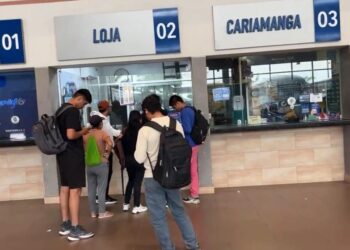 Detectan cobros indebidos en el terminal terrestre de Machala