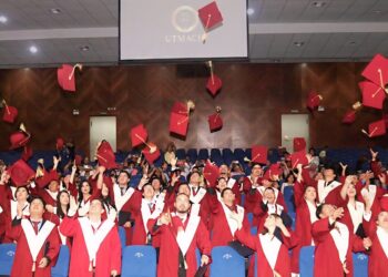 La UTMACH anuncia la maestría en Comunicación Estratégica Digital y Audiovisual