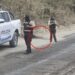 Hallan un cuerpo calcinado en la vía