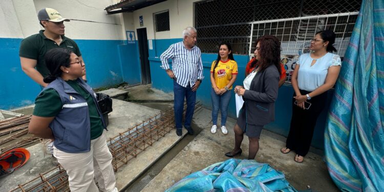 Mejorando la educación en El Guabo con infraestructura de calidad