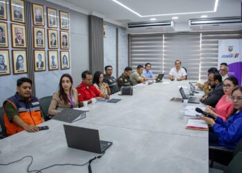 Gobernación de El Oro activó apoyo interinstitucional para familiares de víctimas de hechos registrados en la cárcel de Machala