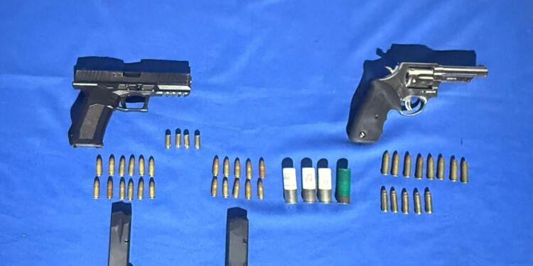 Descubren inmueble usado para acopio y alquiler de armas