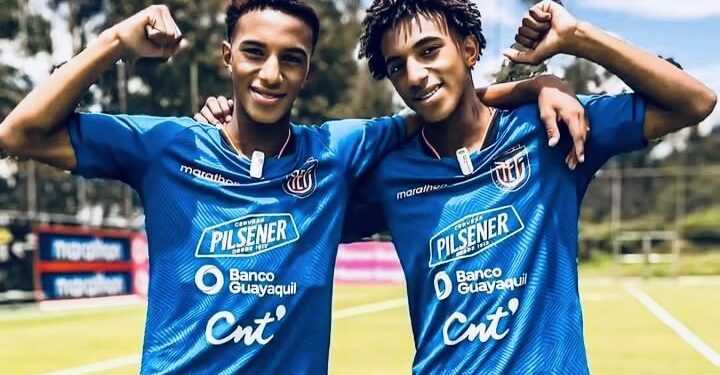 Arsenal cierra la incorporación de los hermanos Edwin y Holger Quinteros