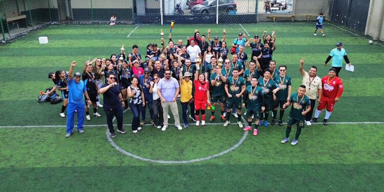 IX Jornadas Deportivas del Hospital Teófilo Dávila: Un Éxito Rotundo