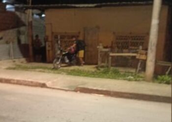 Dos personas, entre ellas una menor, heridas luego que antisociales dispararon contra unos perros