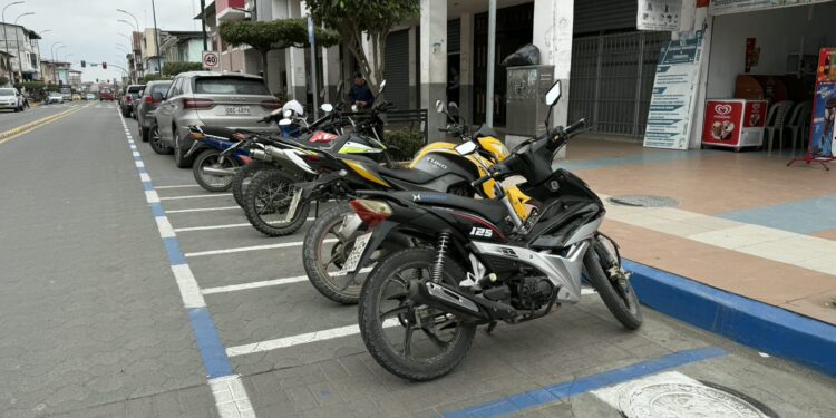 Arenillas implementa Sistema de Estacionamiento Rotativo Tarifado