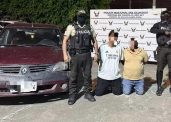 Policía recupera vehículo robado y aísla a un menor durante operativo