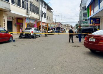 Ataque armado deja un muerto en los exteriores del mercado central