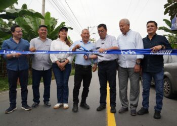 BDE B.P. fortalece desarrollo en El Oro con inversiones en agua potable y vialidad