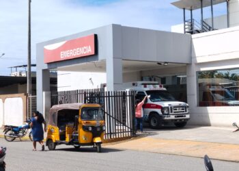 Joven trabajador municipal resulta gravemente herido en accidente de tránsito
