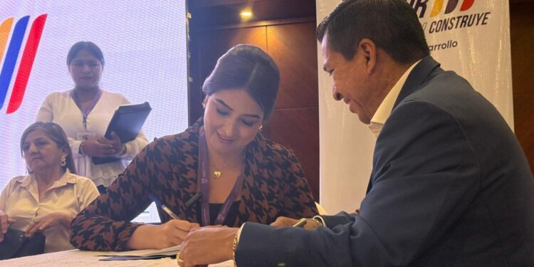 MDH Firma Convenios para Atender a Más de 4 Mil Personas Vulnerables en Machala