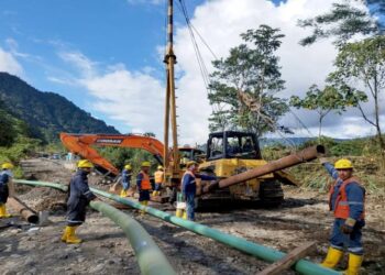 Ecuador eleva un 900% la tarifa para transportar crudo de Colombia por oleoductos