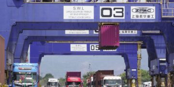 El Senae emitió la resolución para la aplicación del arancel del 30 % a importaciones desde Colombia