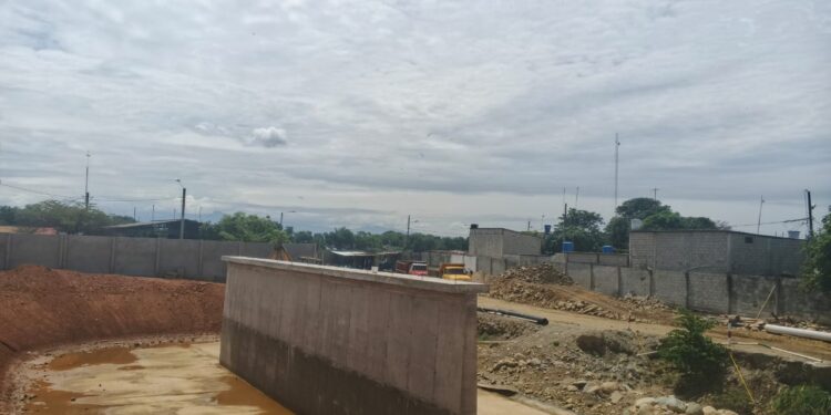 Avanzan trabajos de infraestructura de la PTAR Estero Huaylá
