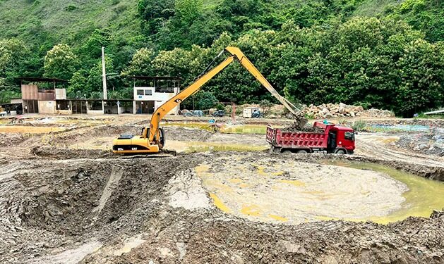 Plantas de beneficio minero en Portovelo continuarán cerradas hasta cumplir planes ambientales