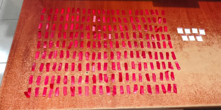 Aprehendido con más de 200 sobres de sustancias ilícitas